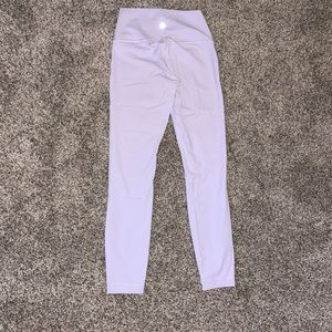 Lavender Dew Lululemon Wunder Under 25 in.